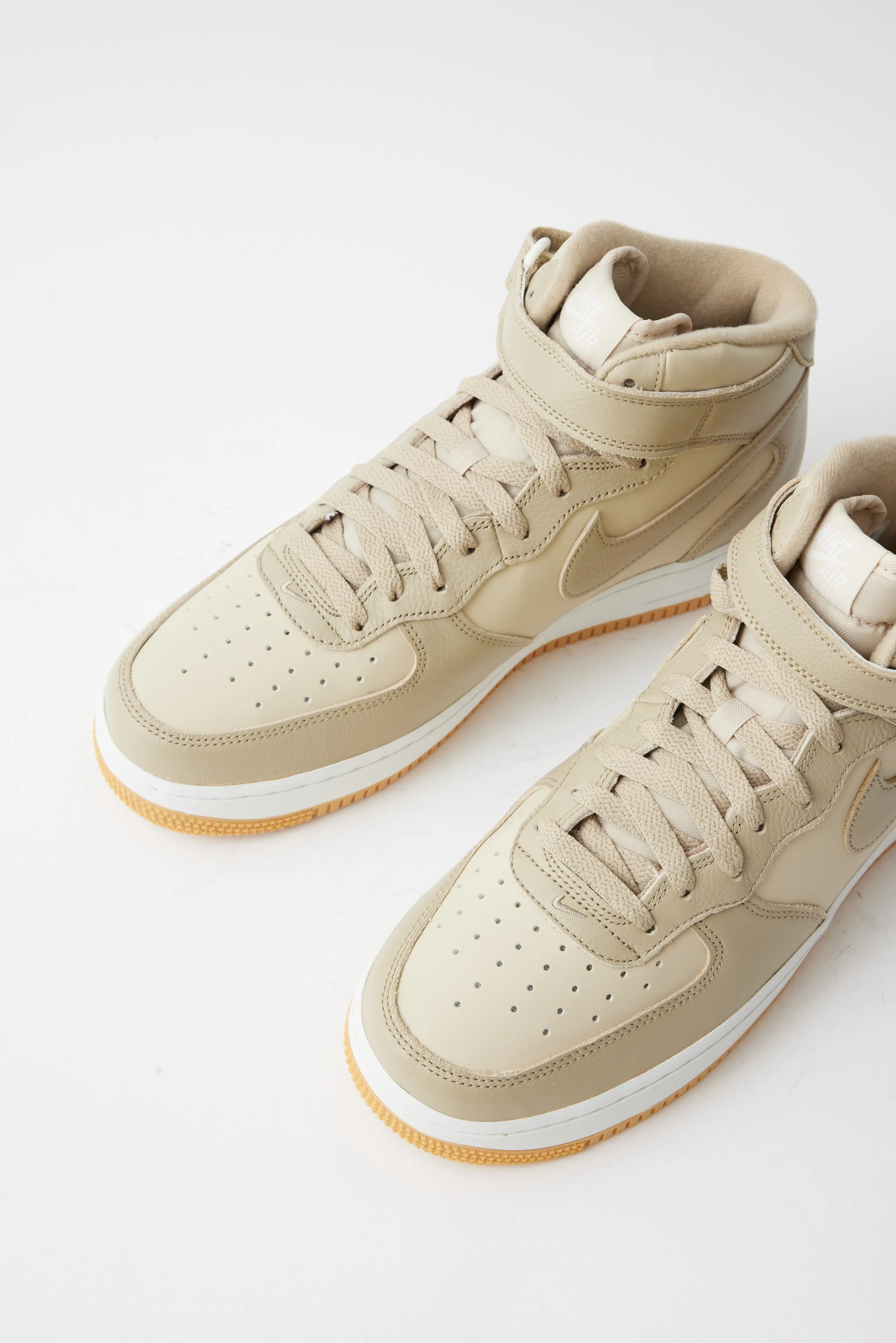 Air Force Mid '07 LX Sneakers