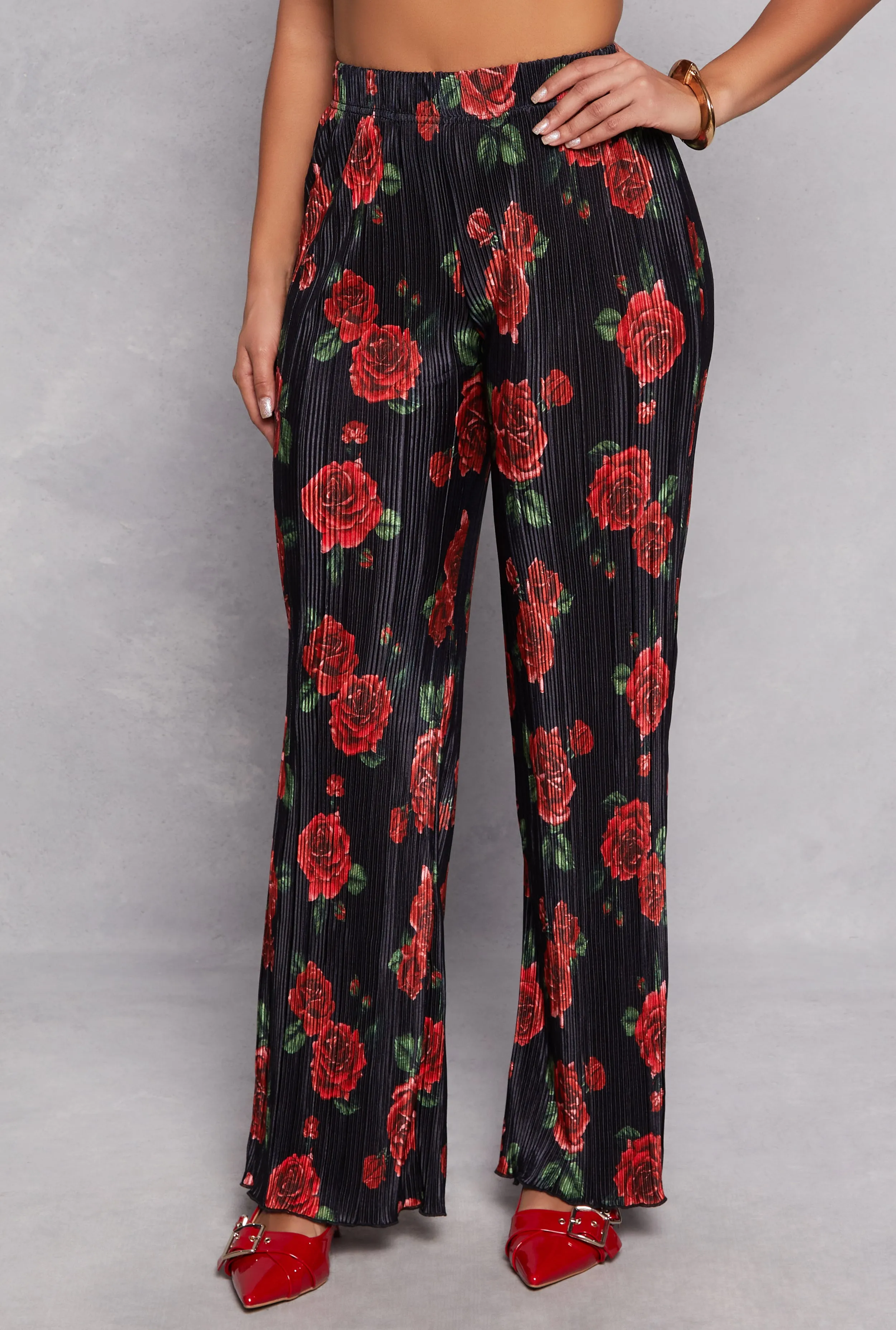 Almost Famous Patterned Plisse Pants