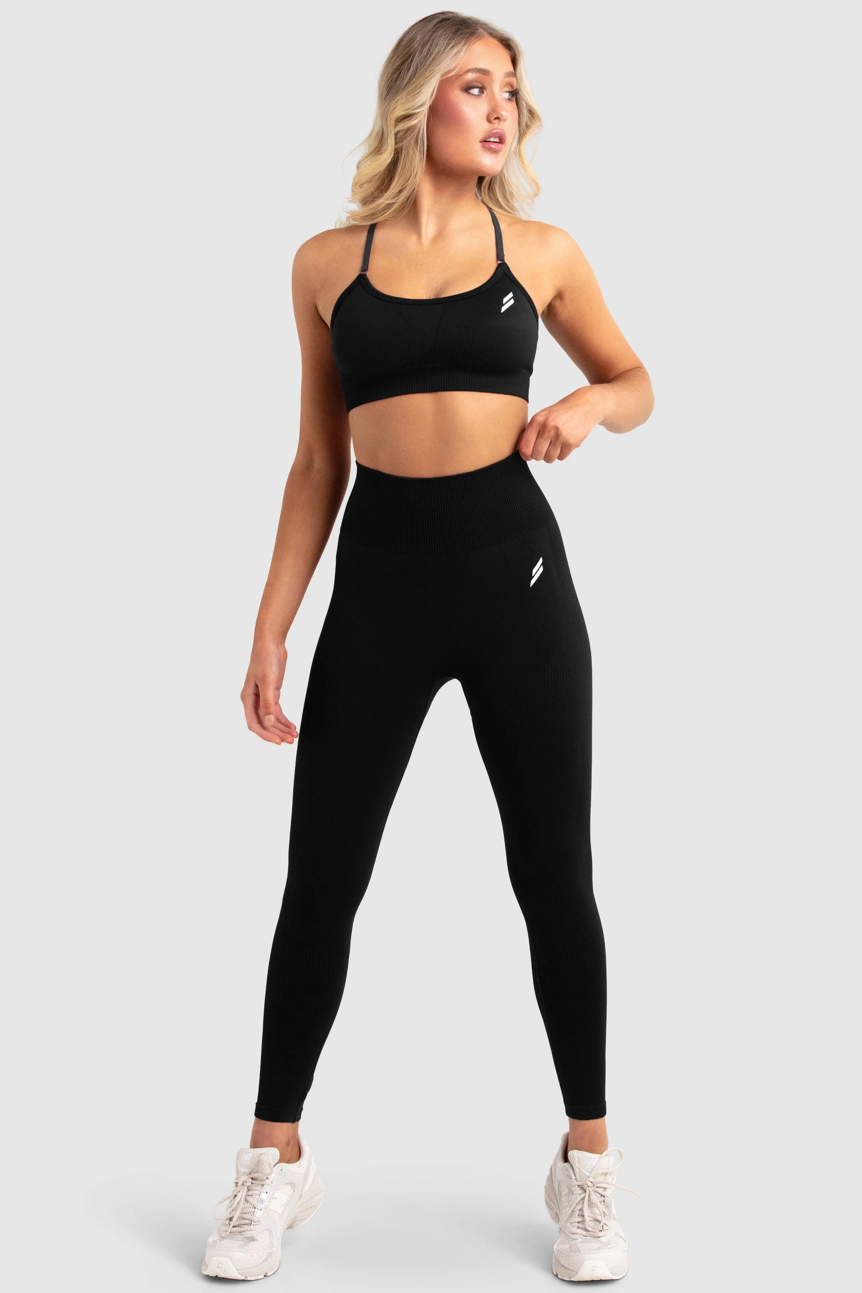 Impact Seamless Crop - Jet Black