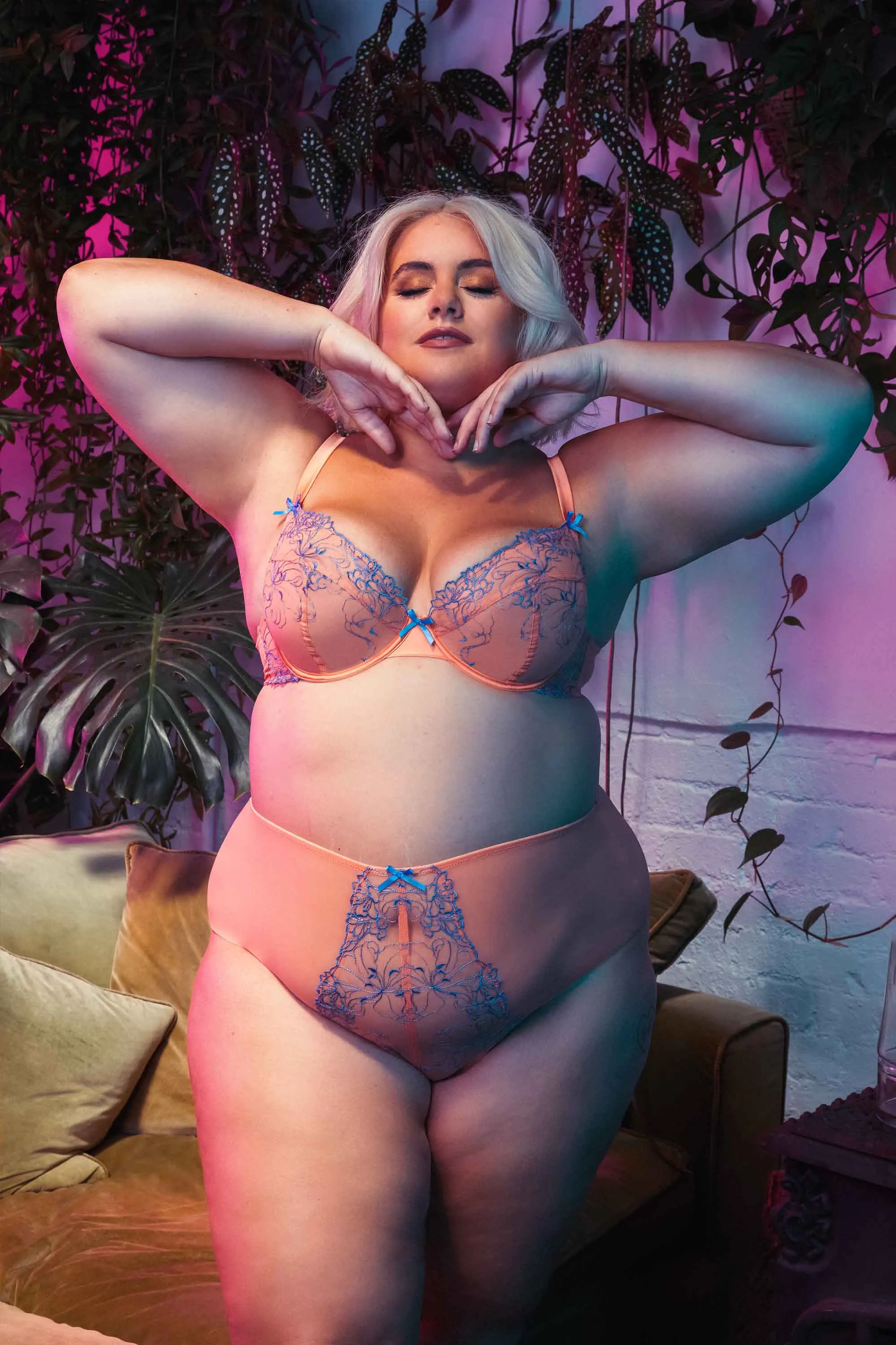 Palm Bay Embroidery Suspender Belt