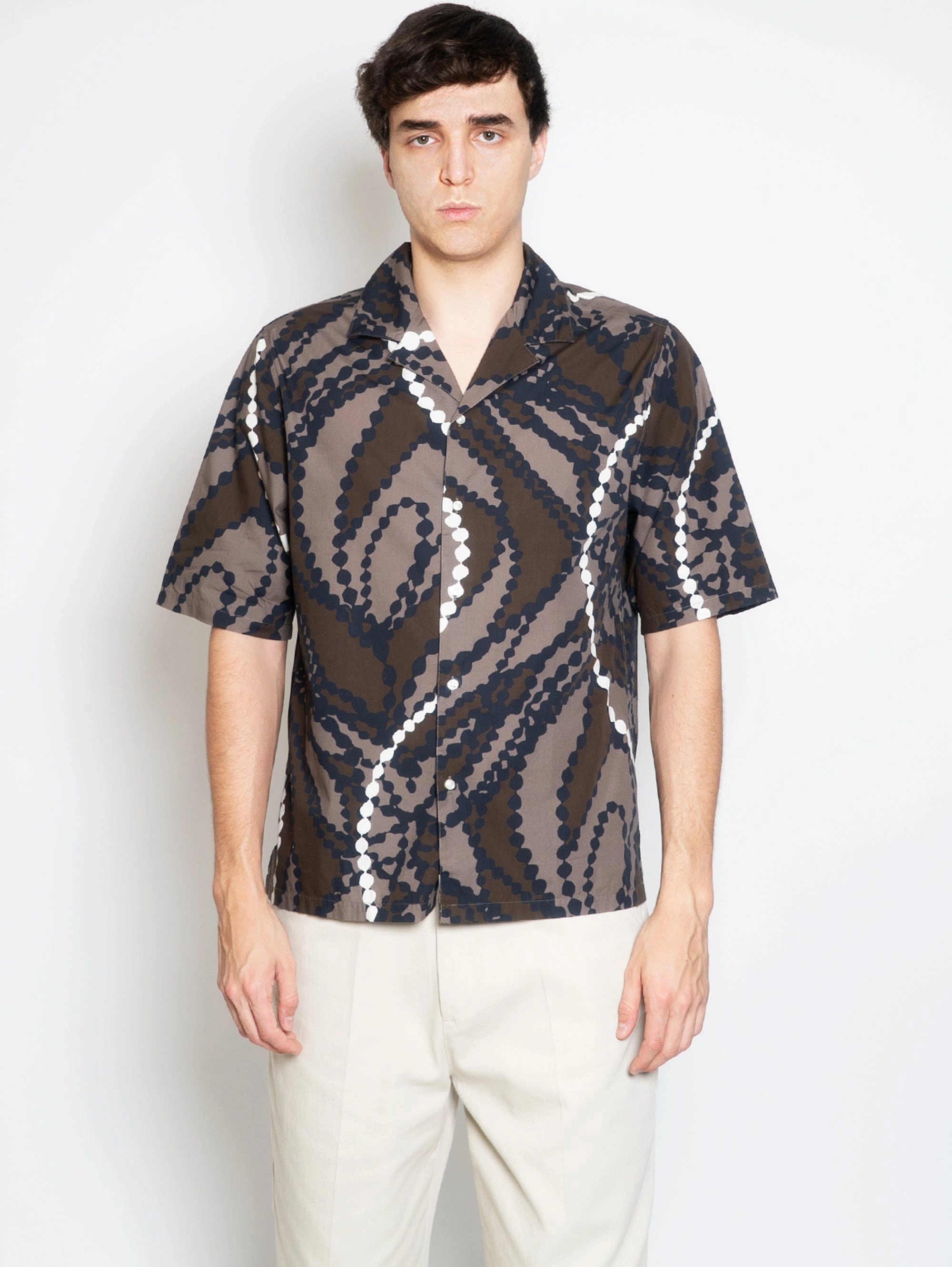 Shirt with Multicolor Three Quarter Sleeves